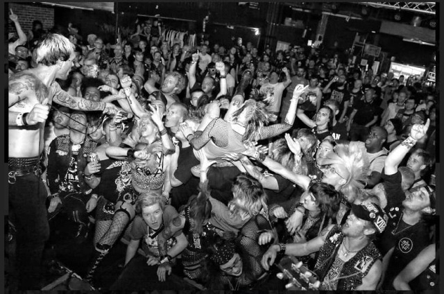 BAD ENGRISH | Voltage Records™